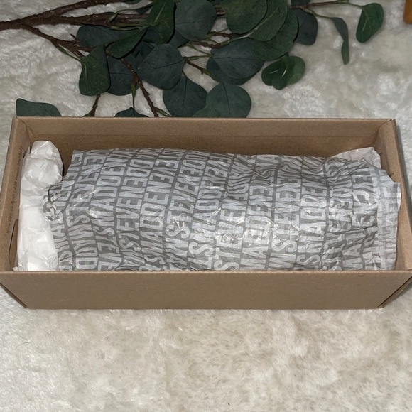 Steve Madden Brown Cut-Out Sandals - Picture 8 of 9